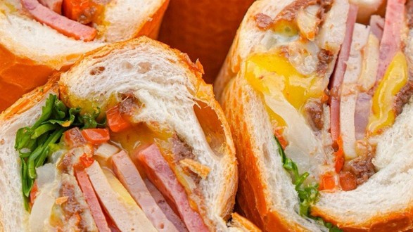 Bánh Mì Hoàng Lam