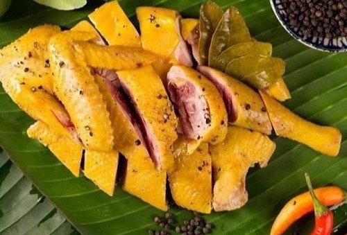 Chú Ròm - Bò Kho, Gà Ủ Muối & Chân Gà