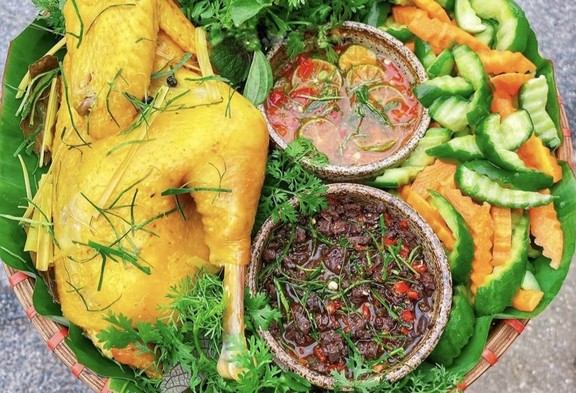 Sài Gòn Food - Gà Hấp Muối Lá Chanh, Gà Ủ Muối Hoa Tiêu & Ăn Vặt