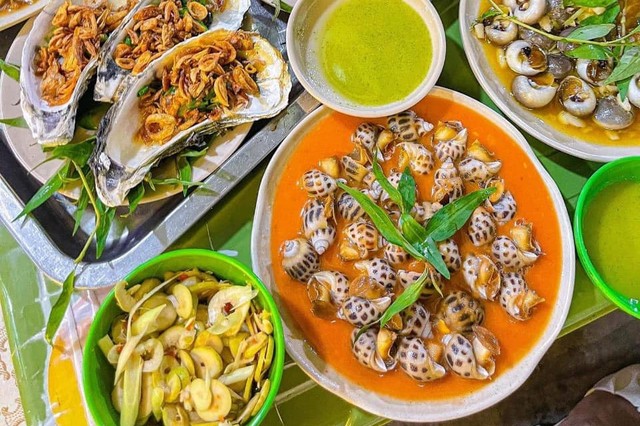 Ốc Bơ - 689 Nguyễn Văn Trỗi