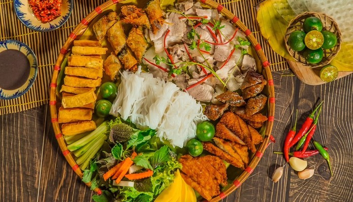 Ngõ Hẻm - Bún Đậu HomeMade - Lê Thành Phương