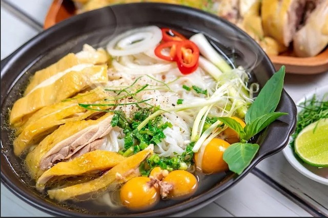Phở Gà Thủy Béo - 141 Tân Mai