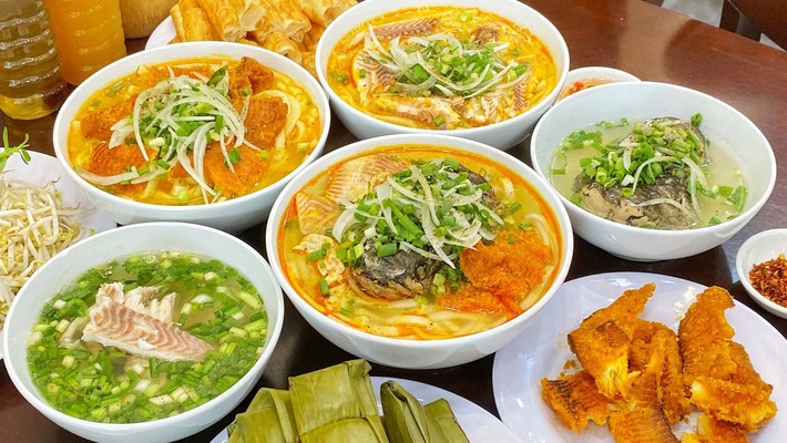 Quán Xíu - Bánh Canh Cá Lóc & Mỳ Quảng Cá Lóc