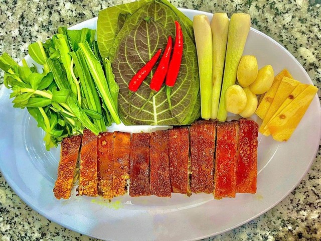 Bia Hơi Hà Nội 204 - Ẩm Thực Gia Đình - Lô B2 KP11 Tân Phong