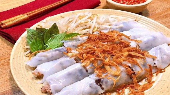 Bánh Cuốn Lan - Bánh Cuốn Nhân Tôm Thịt & Chả Mực