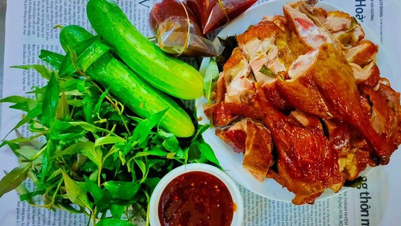 Vịt Nướng Lá Mắc Mật - Đức Khanh