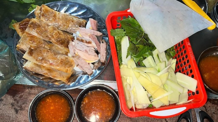 CHẢ LỤI ÚT MẬP - Trần Hưng Đạo