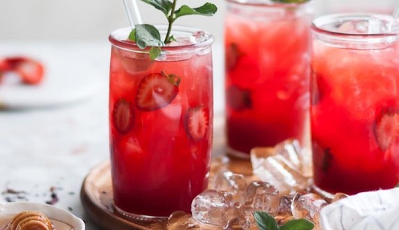 Tiệm Trà Bà Sen - Lê Thị Hồng