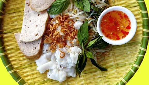 Tiệm Bánh Cuốn Chú Béo