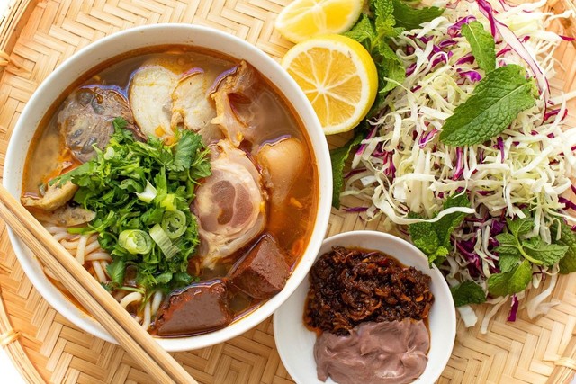 Bún Bò Huế Cô Hà - Đường Số 47