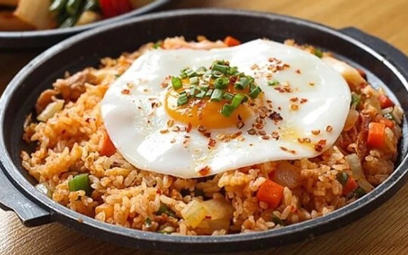 Tiệm Cơm ChisnBa - Cơm Rang Zòn - Võ Thị Nhờ