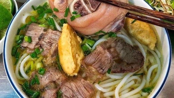 Bún Bò Huế Xưa & Nay - Bánh Canh Gà - Đồng Khởi