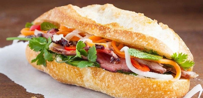 Bánh Mì Bình Định Chí Thành - Chân Gà Sốt Thái - Bùi Văn Hòa