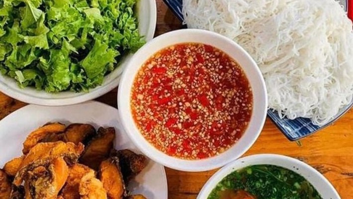 Bún Cá Chấm Chung Hạnh - Nguyễn Tuân