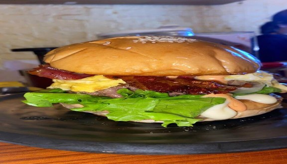 Burgeryyy Downtown - Burger, Pasta, Fried n Side