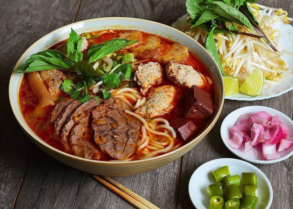 Bún Bò Huế Bé Út - 95 Lý Thái Tổ