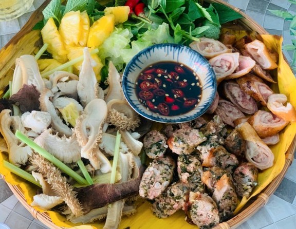 Tiệm Lẩu Bò Thành Đạt - 52 Đường 79