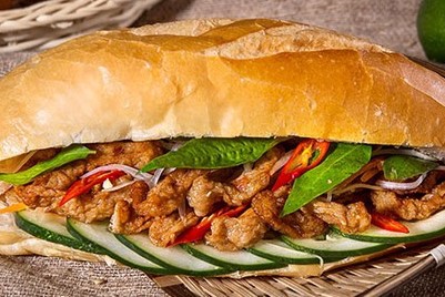 XÍU - Bánh Mì Chả Cá, Trà Đào & Rau Má - Trần Xuân Soạn