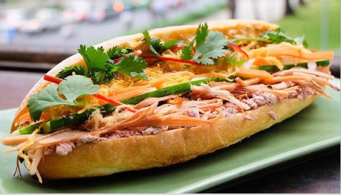 Lan Dung Coffee - Bánh Mì Phố Cổ