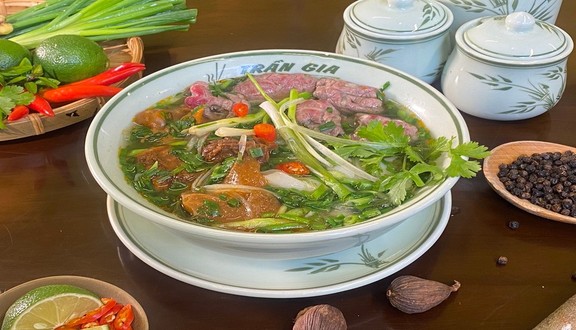 Trần Gia - Phở Bò Tráng Tay - Khu A Geleximco