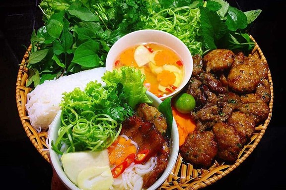 Nem Cua Bể & Bún Chả - Hà Đông