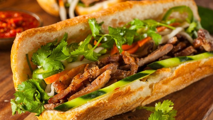 Bánh Mì Hảo Hán - Bánh Mì - Phùng Khoang
