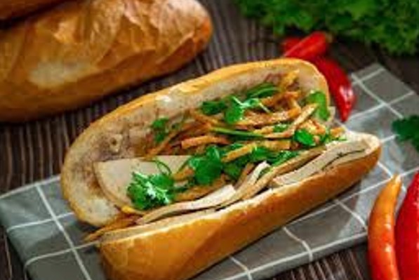 Bánh Mì Chay Hội An & Bánh Cuốn Chả Chay Hà Nội - Đỗ Quang