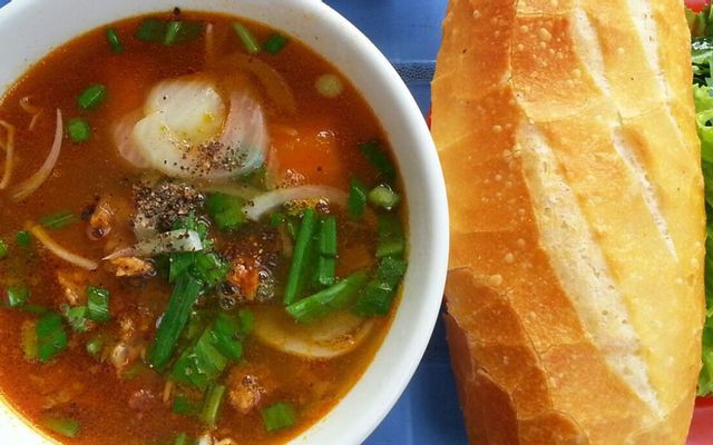 Cơm Văn Phòng 3 MIỀN & Bánh Mì Bò Kho TỨ QUÝ - Bảy Hiền