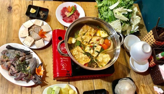 Bún Hải Sản Quảng Ninh - Bún Hải Sản, Gà Đen Hà Giang & Cơm Lẩu