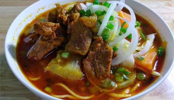 Ăn Vặt - Ngân Nhi