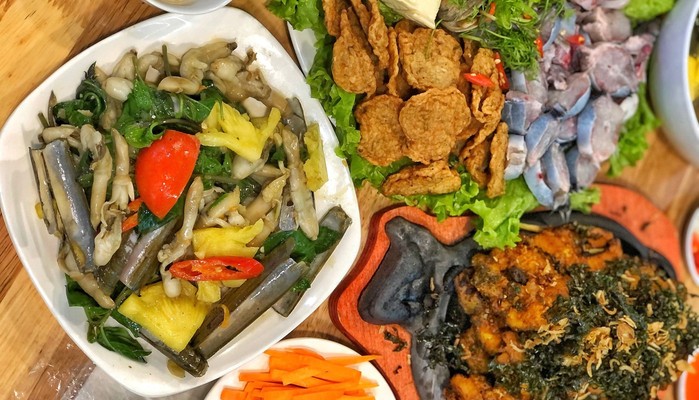 Hoàng Sang - Lẩu Thuyền Chài - Thế Lữ