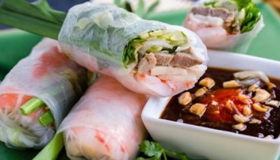 Gỏi Cuốn Ăn Vặt 31 - Ăn Vặt - Nguyễn Công Trứ