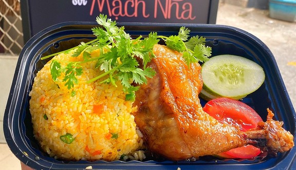 Shin’s Kitchen - Cơm Gà Sốt Mạch Nha - Cách Mạng Tháng Tám