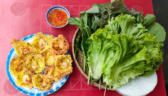 Bánh Khọt Chiên Giòn Rau Rừng Miền Tây