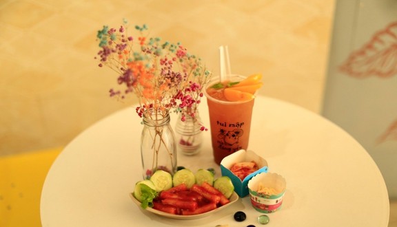 Yumin Milk Tea - Trà Sữa - Lê Văn Việt