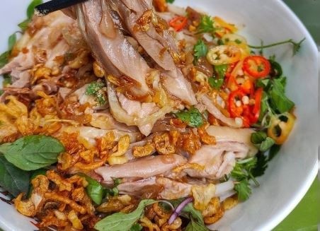 Miến Trộn Gà Ta 579 - Hồ Học Lãm
