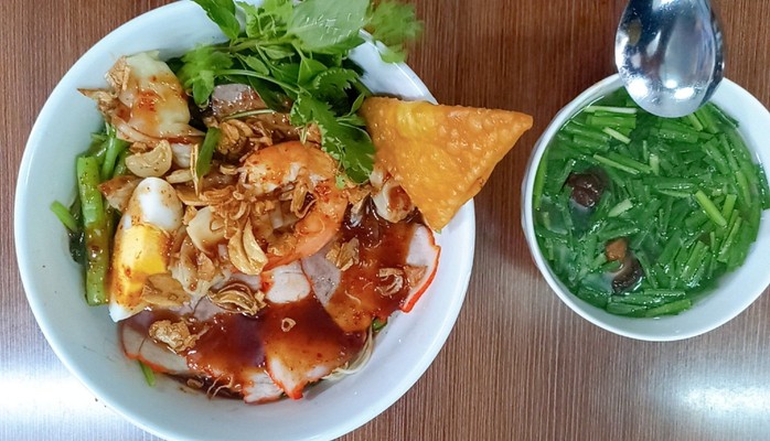 Gia Khánh - Mỳ Vằn Thắn - Phú Viên