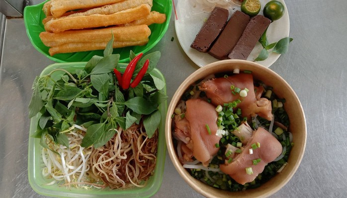 Bún Bò Huế Thương Thương - Kim Mã