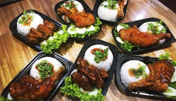 Cơm Sườn Bò & Gà - Kim Giang