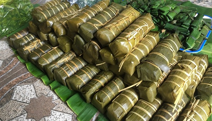 Bánh Tét Hóc Môn - Bánh Bột Lọc - Huỳnh Thị Na