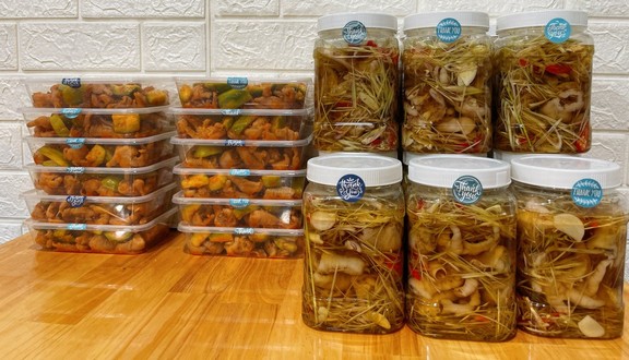 ALAGI - Chân Gà Rút Xương Sốt Thái Và Trà Trái Cây - Phan Xích Long