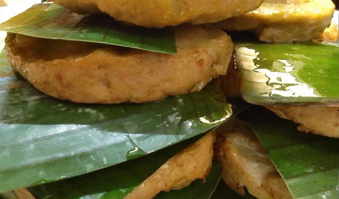 Bá Vinh Food - Chả Cốm - 357 Bạch Mai
