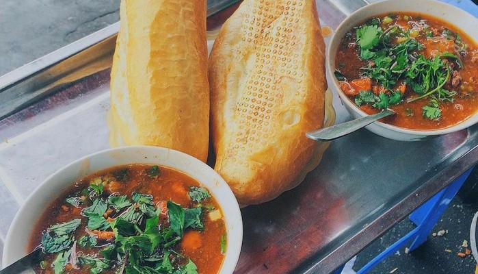 Bếp Cô Na - Bò Sốt Vang - Miếu Đầm