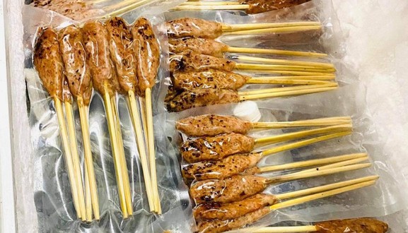 Bà Thủy - Bánh Bột Lọc Huế & Ăn Văt