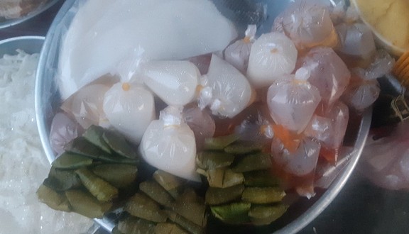 Cô Ba Bánh Bèo - Thức Ăn - 18 Bạch Vân