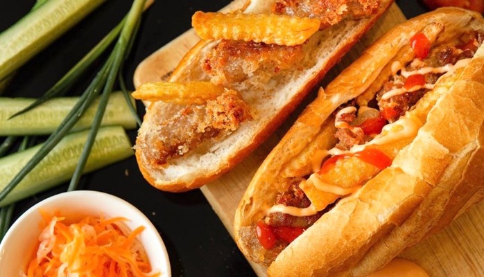 Tuha's Quán - Bánh Mì Nem Khoai & Indomie - Ngọc Lâm