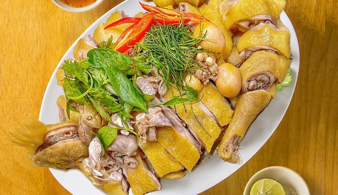 Gà Ta Thủy Tiên - Cơm Gà & Cháo Gà - Tân Sơn Nhì