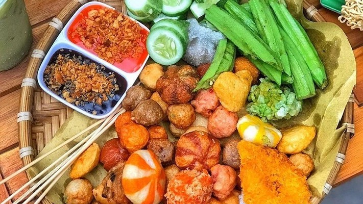 Nem Xiên Que Cô Tâm - Xiên Que 3k - 1 Bà Triệu - Số 1 Bà Triệu
