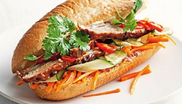 Bánh Mì Cô Ba Lệ - Bánh Mì - Ngô Gia Tự