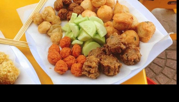 Hinnie - Trà Sữa Than Tre & Ăn Đêm 24H - Đường Số 27